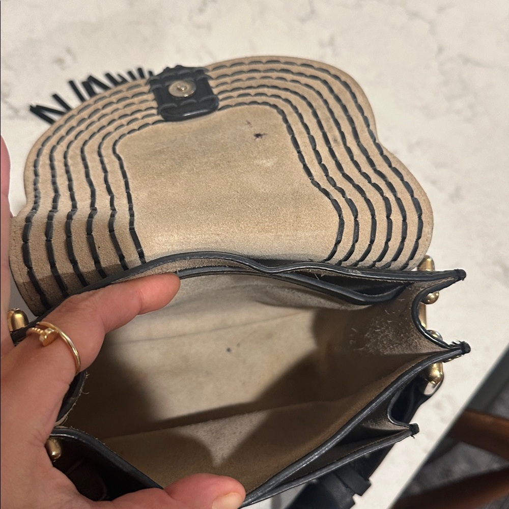 Chloe Black Leather Crossbody Bag - Picture 11 of 15